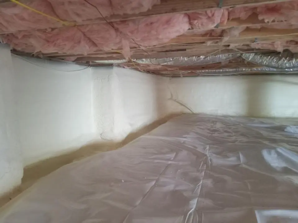 Crawl space encapsulation with closed-cell spray foam for Attic Insulation in Green